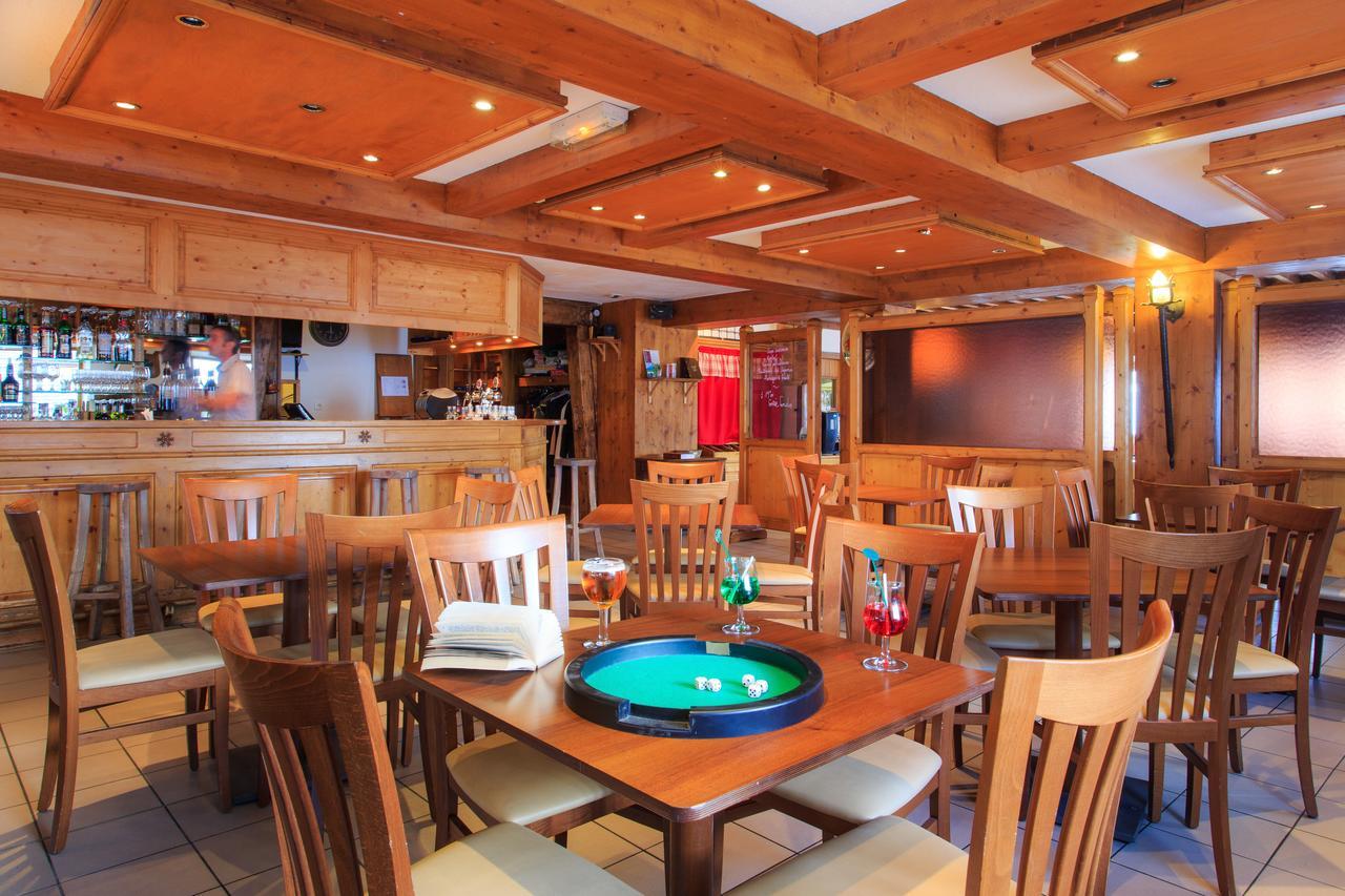 Hotel Club Blanche Neige Courchevel Buitenkant foto