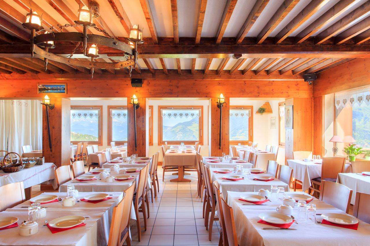 Hotel Club Blanche Neige Courchevel Buitenkant foto